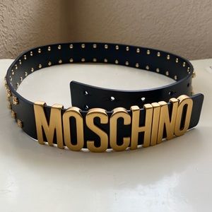 Authentic Moschino teddy bear studded belt